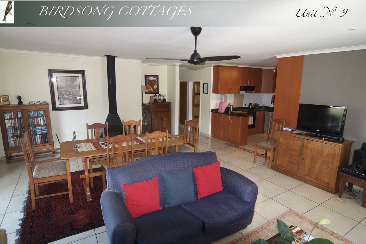 Birdsong Cottage No 9 Champagne Valley ภายนอก รูปภาพ